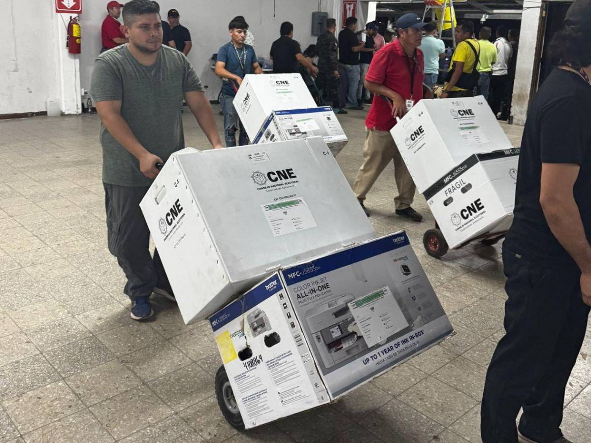 Denuncias de fraude sacuden la recta final antes de las elecciones generales