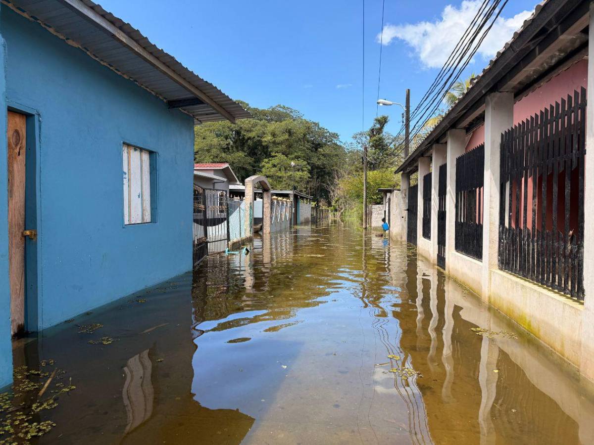 Así lucen las zonas inundadas por el aumento del nivel del Lago de Yojoa