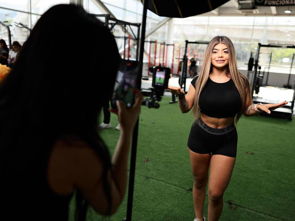 Pomponeras de los TikTokers de Honduras, listas para apoyar ante El Salvador: así se preparán