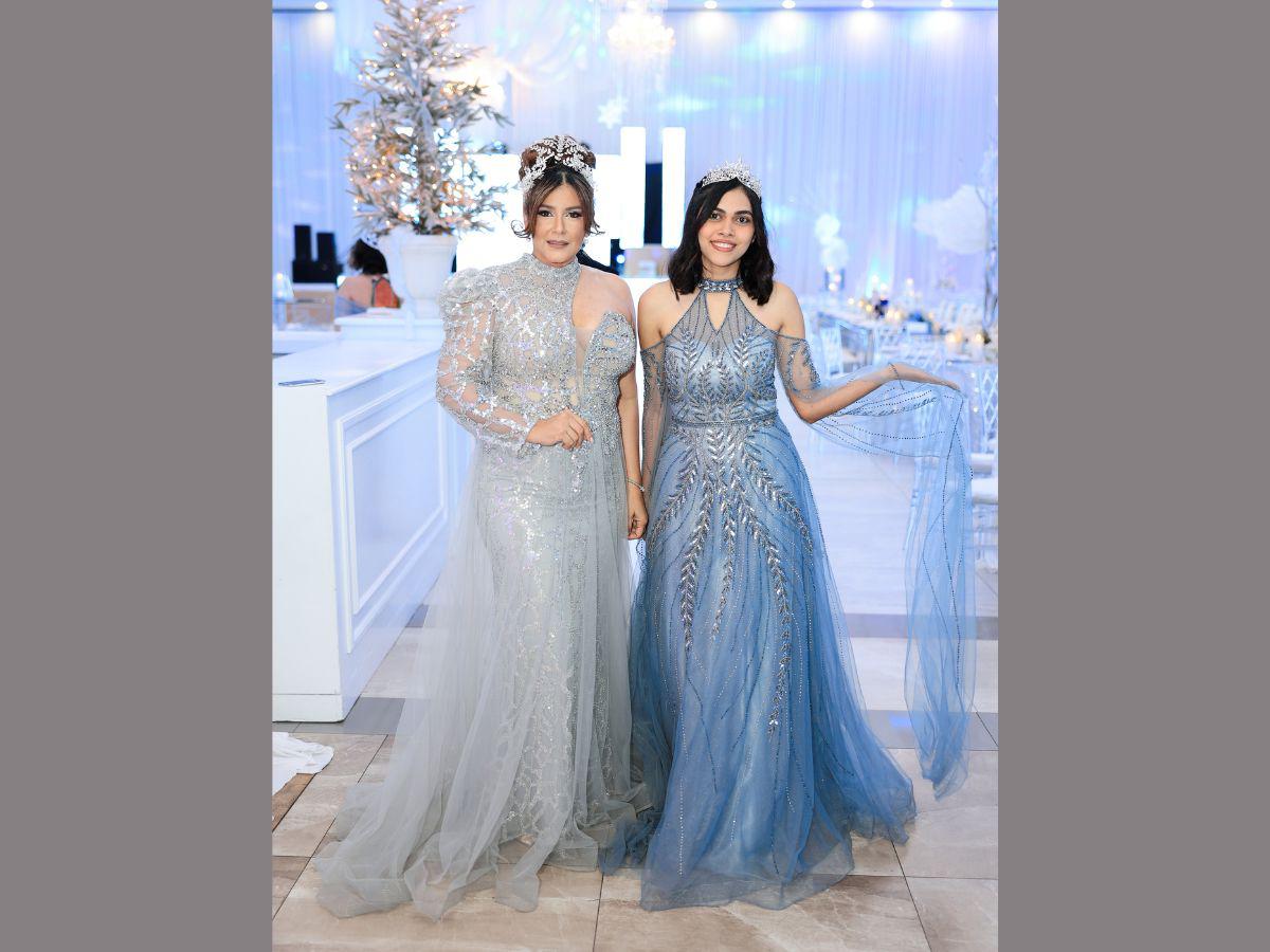 UTH y Grupo Inversa celebra su cena navideña con una noche inspirada en La Reina de Hielo y El Cazador