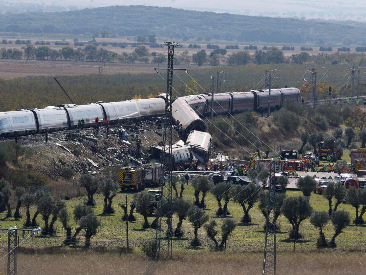 ¿Por qué chocaron los trenes en Toledo? Esto se sabe
