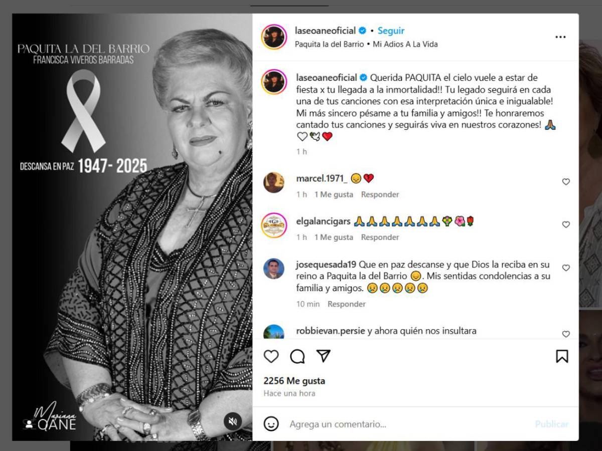 Famosos lloran por la muerte de Paquita la del Barrio