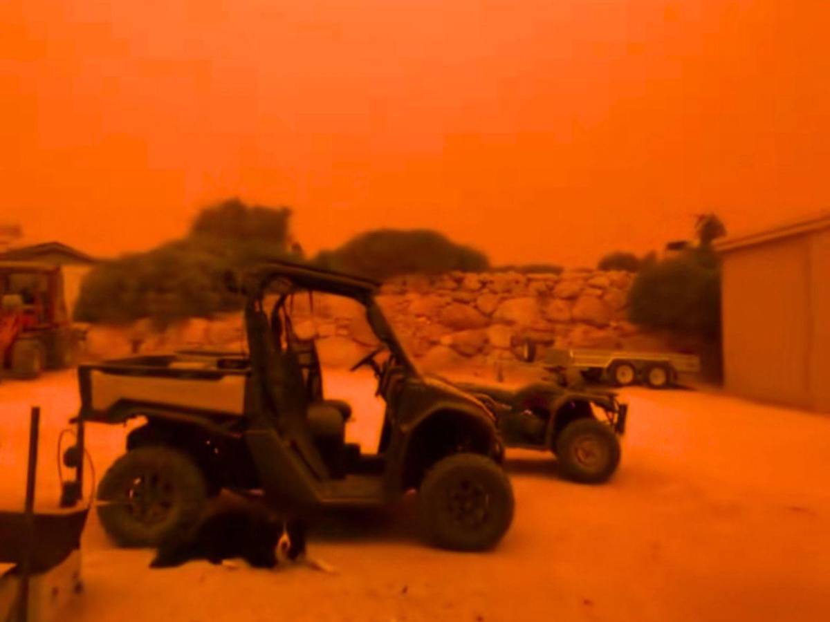 Cielos de Australia se tiñen de rojo y lo califican como “escena apocalíptica”
