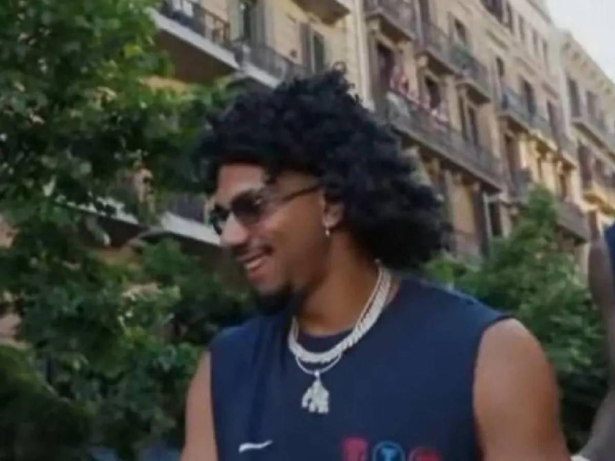 Rúa del Barcelona: locura en calles, se mofan de Real Madrid y promesa de Yamal