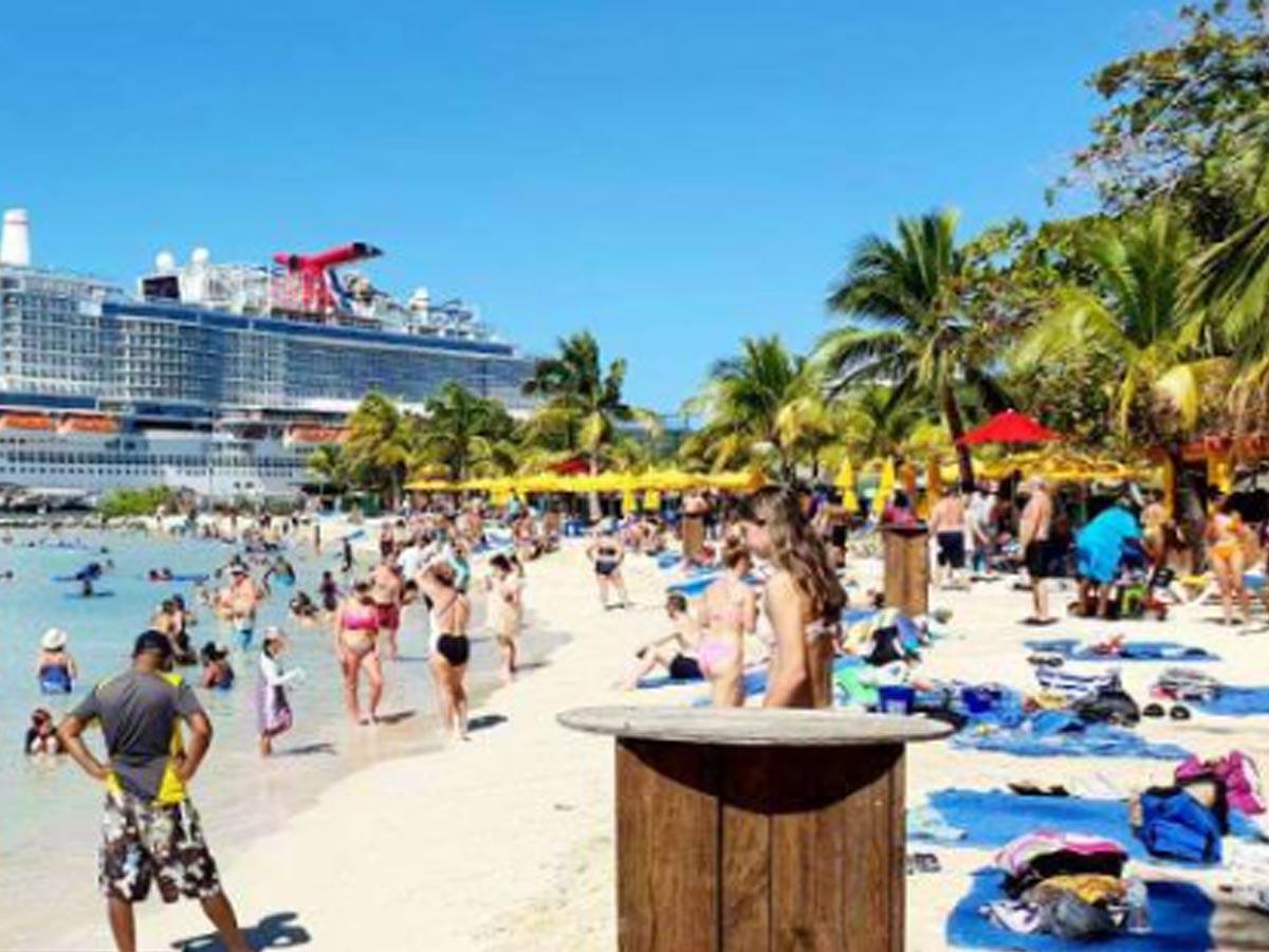 Honduras recibió 1.91 millones de turistas en 2022