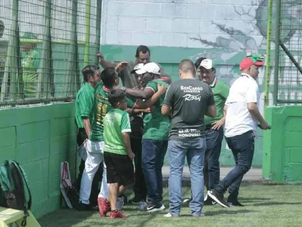 Las chicas que enamoraron en el Marathón-Real España, infiltrados y ambientazo