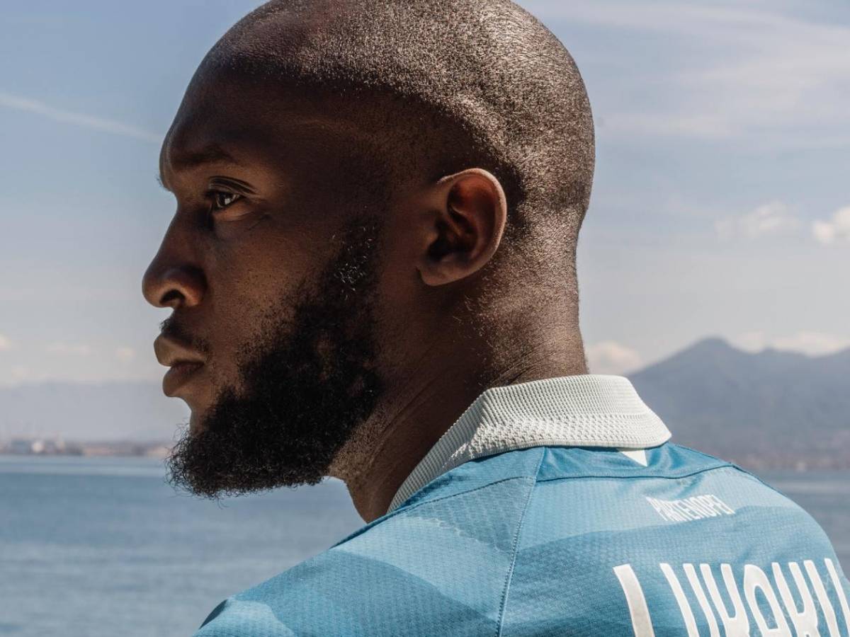 Lukaku denuncia que lo extorsionan con el cadáver de su padre: Impactante confesión sobre su familia
