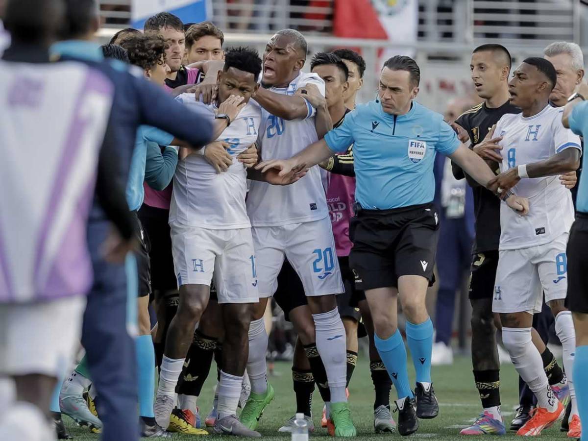 Tristeza de Honduras, bronca de México, feo gesto del 'Vasco' con Quioto y pelea en las gradas