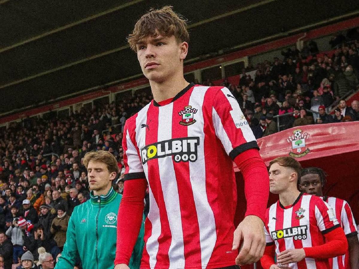 El peor equipo de la Premier desciende a falta de siete fechas; toman decisión