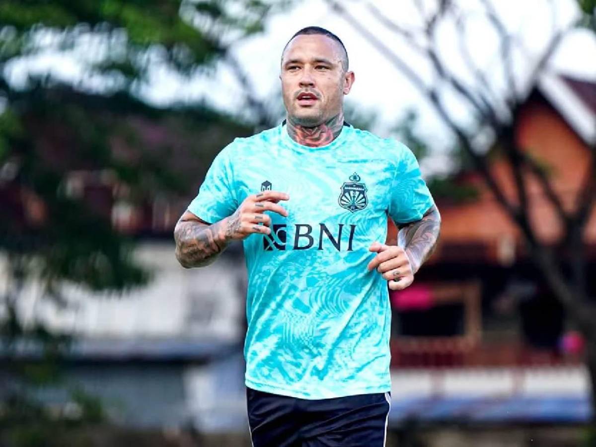 Jugó un Mundial y revela que pidió un préstamo a criminal para saldar deudas