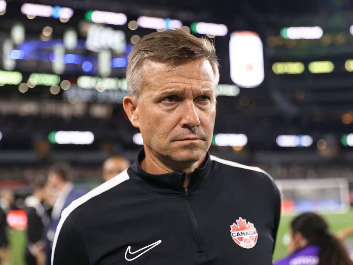 Investigan al entrenador de Canadá tras lo ocurrido ante Honduras en Copa Oro