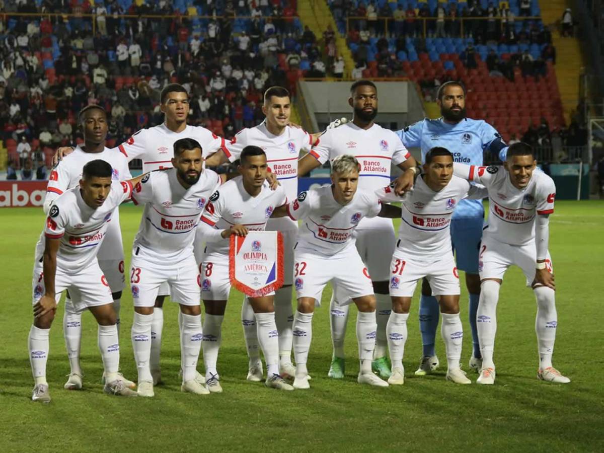 Olimpia se derrumba ante América, dedicatoria de Jorge Álvarez y novia de futbolista