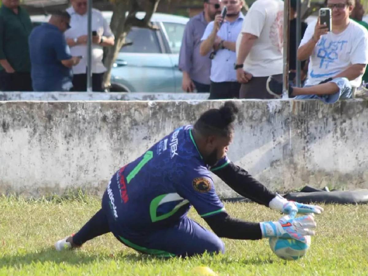 ¿Qué pasó con 'La More' y Choloma? Hace revelación y el por qué no debutó en Liga