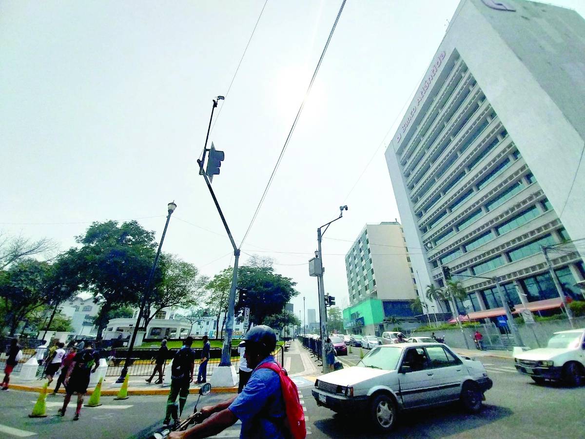 Ola de calor seguirá hasta finales de mayo en el norte y sur del país