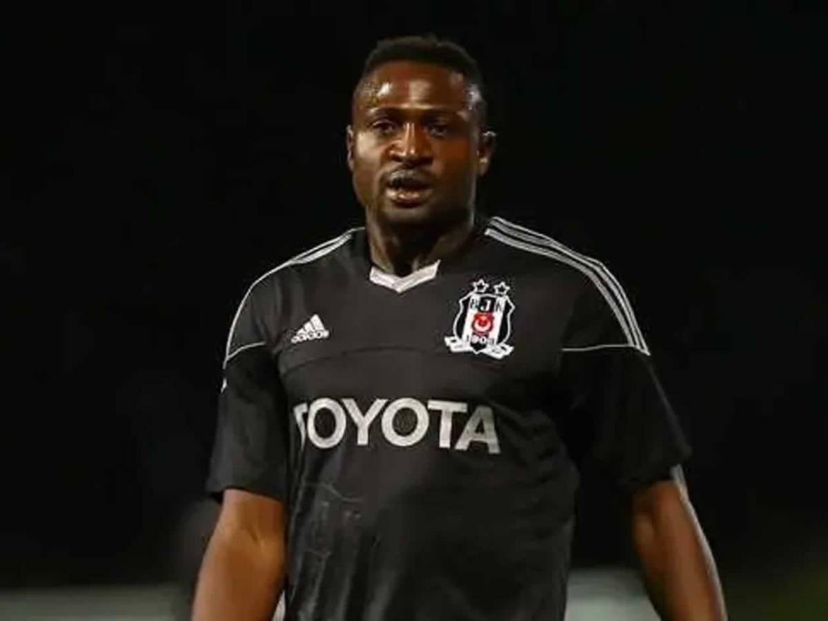 Fallece reconocido futbolista tras desplomarse en pleno partido: Murió en el campo