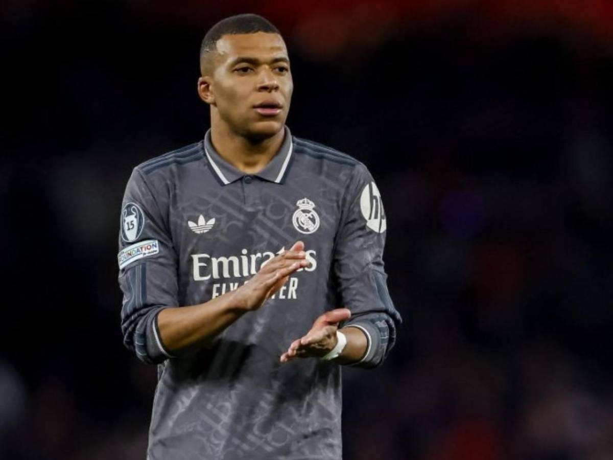 Mbappé recibe llamada para irse del Real Madrid: El francés toma decisión