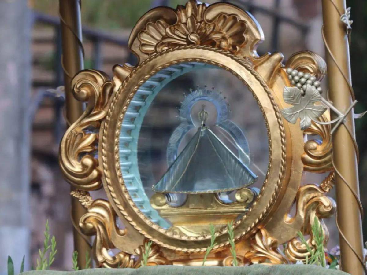 Fe y tradición: Así se viven los días previos a la celebración de la Virgen de Suyapa