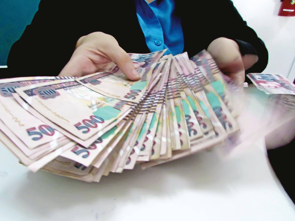 Solo 200 candidatos ya presentaron su cuenta bancaria ante la UPL