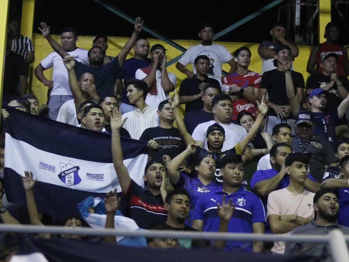 Los aficionados del Honduras Progreso celebraron el triunfo y la clasificación a semifinales.