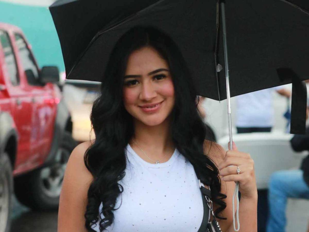 Derroche de belleza y ambientazo para el Honduras-Antigua y Barbuda