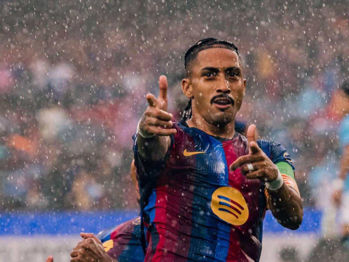 Gigante le ofrece millonario salario a Raphinha para sacarlo del Barcelona: Toma decisión