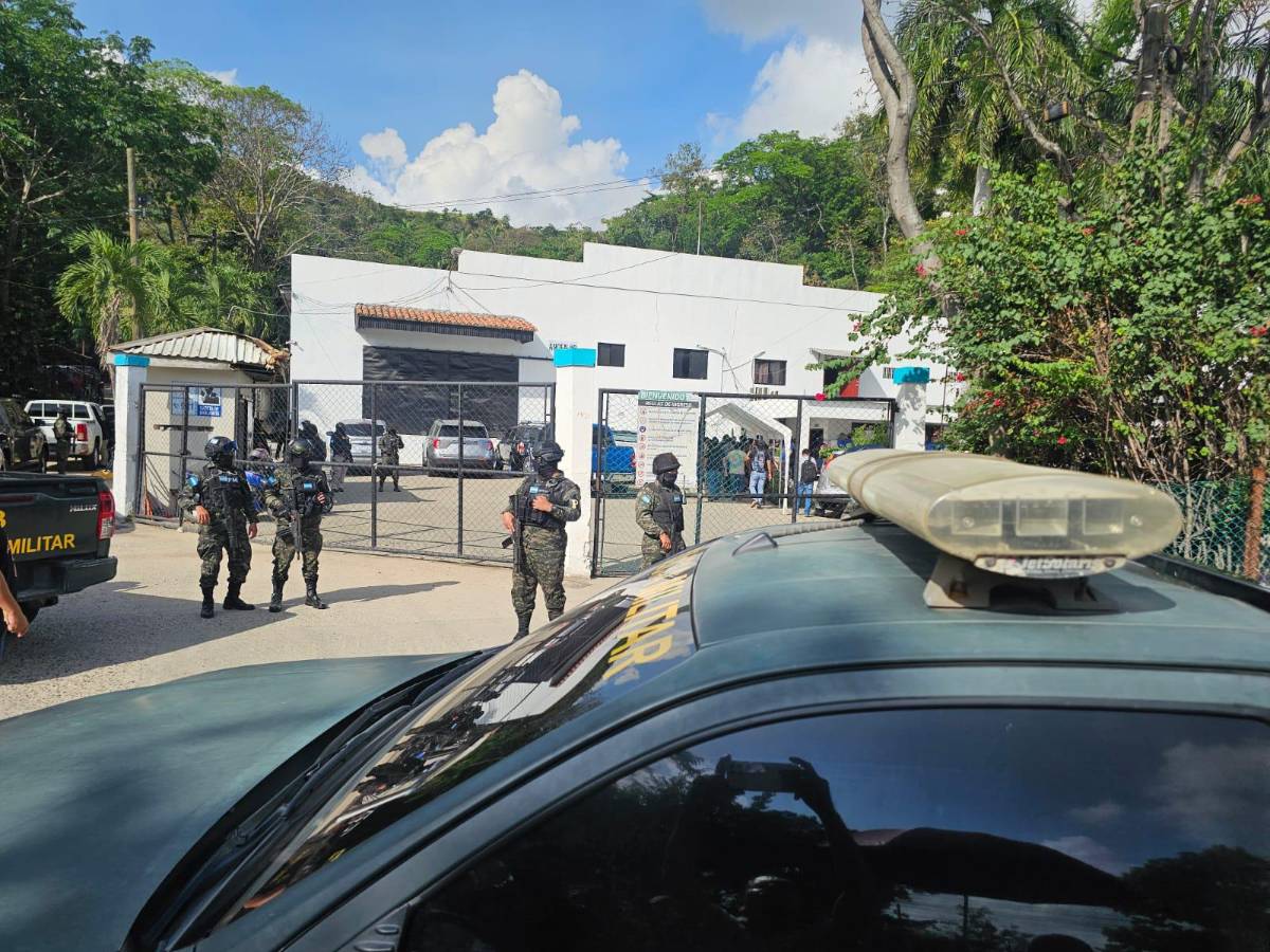 Militares custodian los millones en efectivo de Koriun