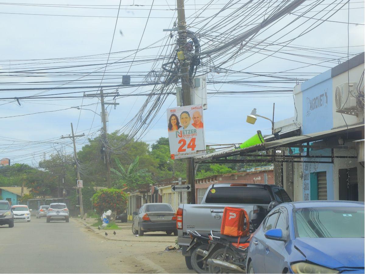 Continúa propaganda política en las calles pese al vencimiento del plazo legal de retiro