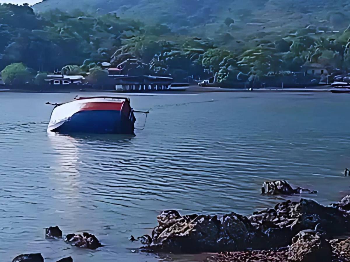 ¿Qué pasó con el velero Rosalinda? Su creador desistió a su sueño y se fue de Honduras