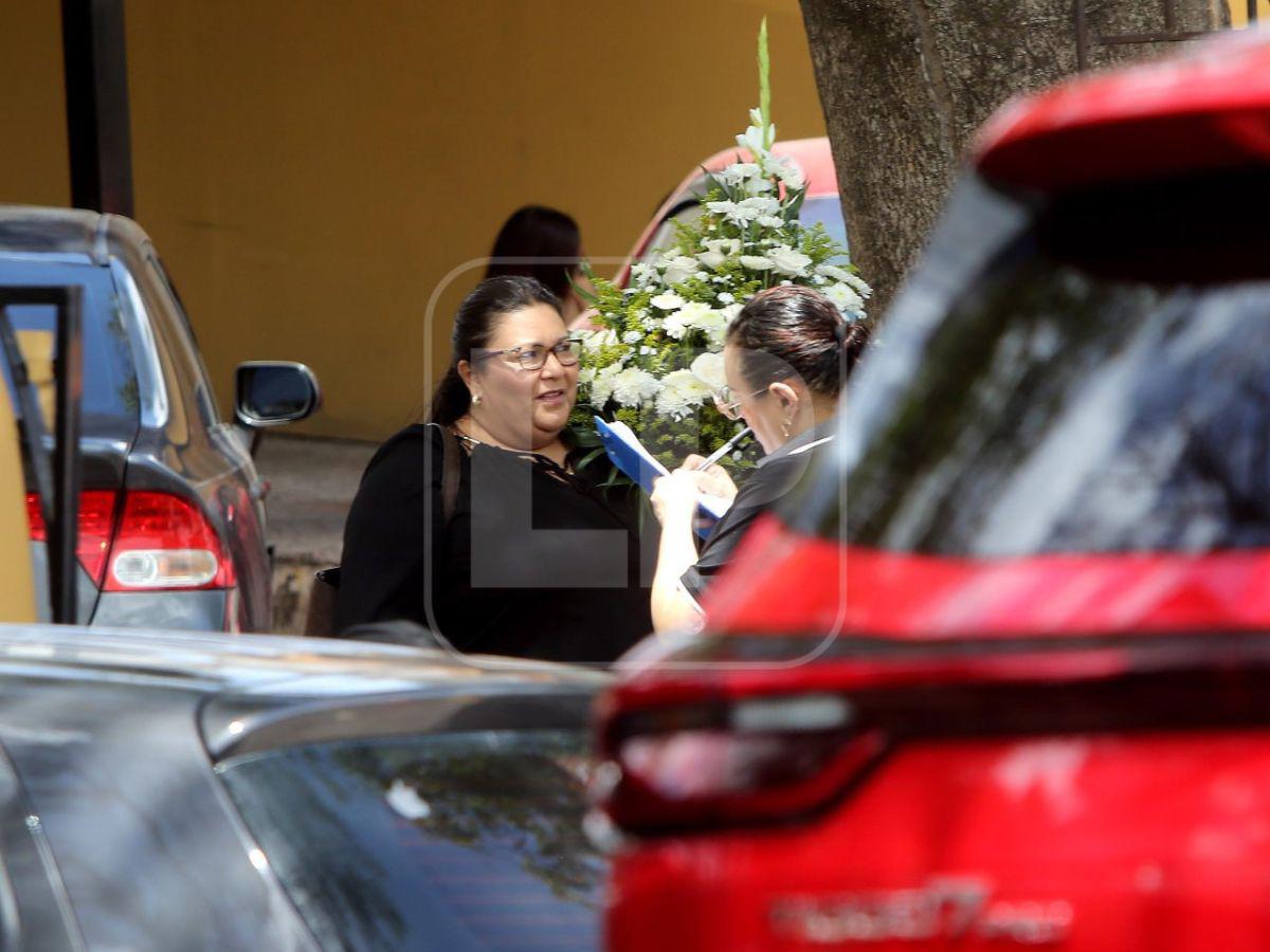Familiares y amigos despiden a Félix Núñez y Karen Girón en Tegucigalpa