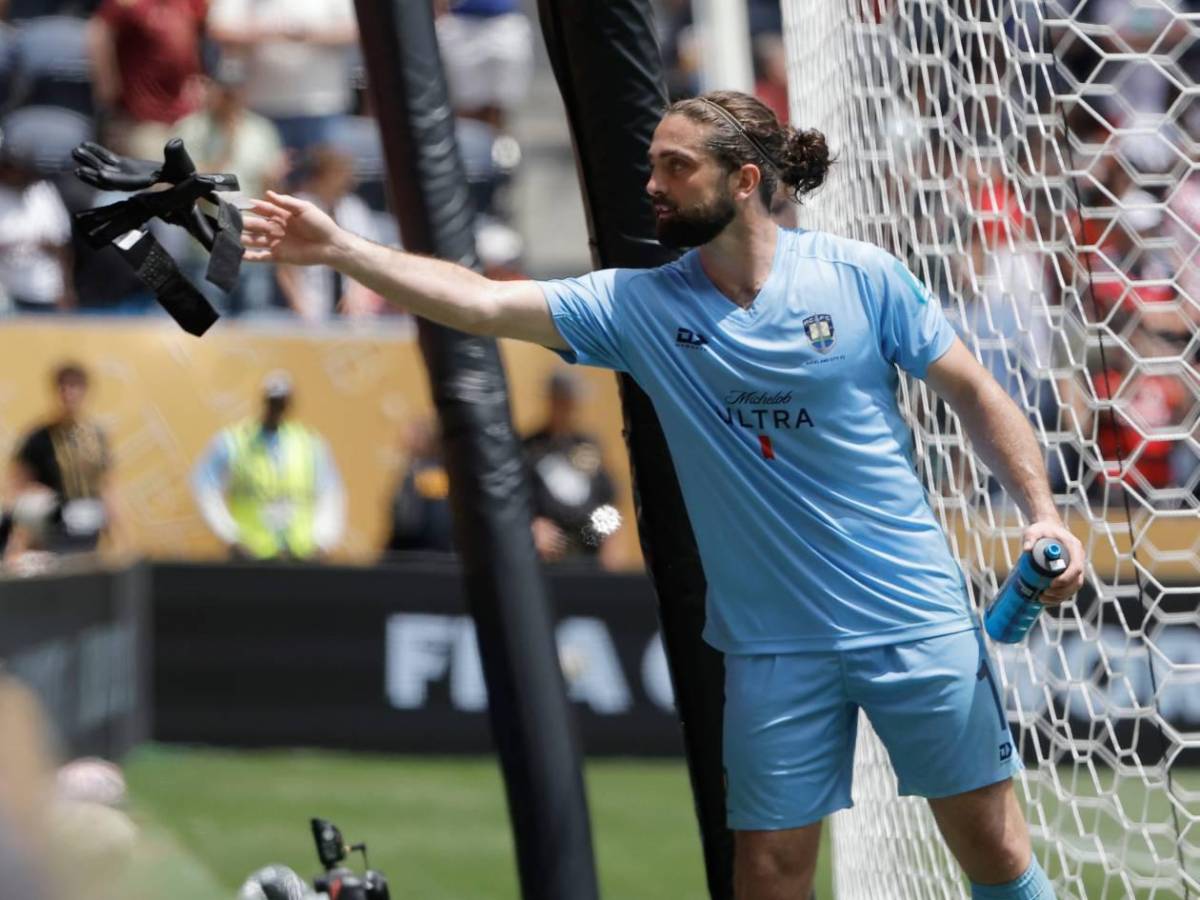 Mundial De Clubes: Insólitos trabajo de los jugadores del Aukland City, equipo que recibió 10 goles