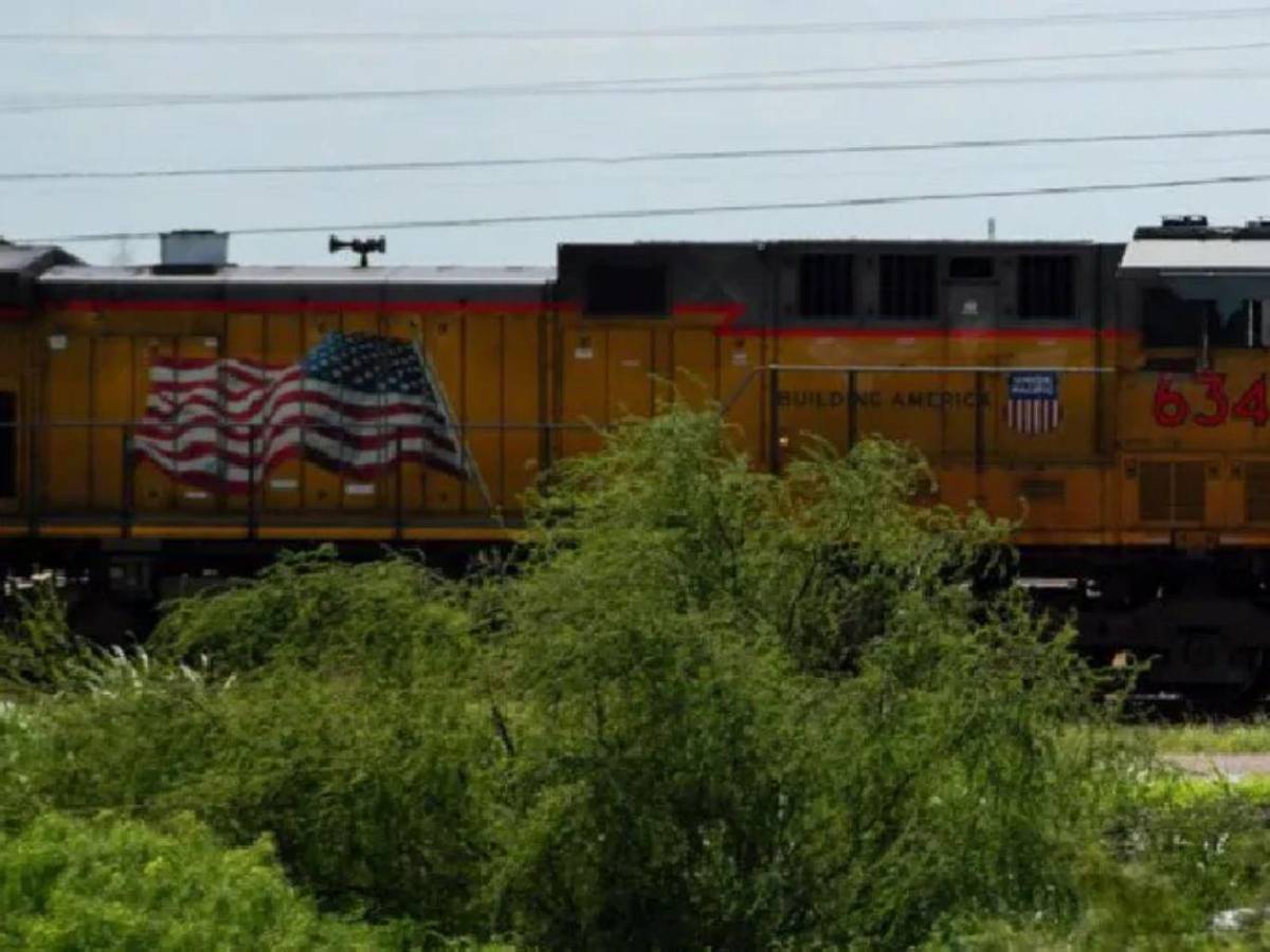 Un menor y un joven hondureño entre los seis fallecidos en un vagón de tren en Texas