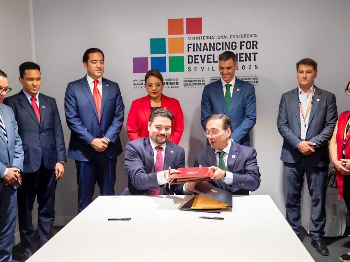 Nuevas aerolíneas y consulado tras acuerdos entre Honduras y España