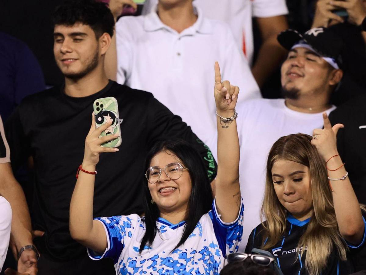Tiktokers Honduras vs Brasil: Llanto, euforia y hasta un detenido en show de Jon Z