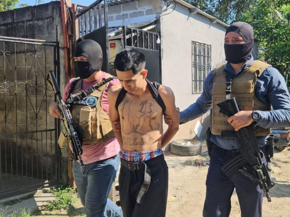 Capturan a seis presuntos pandilleros de la 18 en la colonia Miguel Ángel Pavón