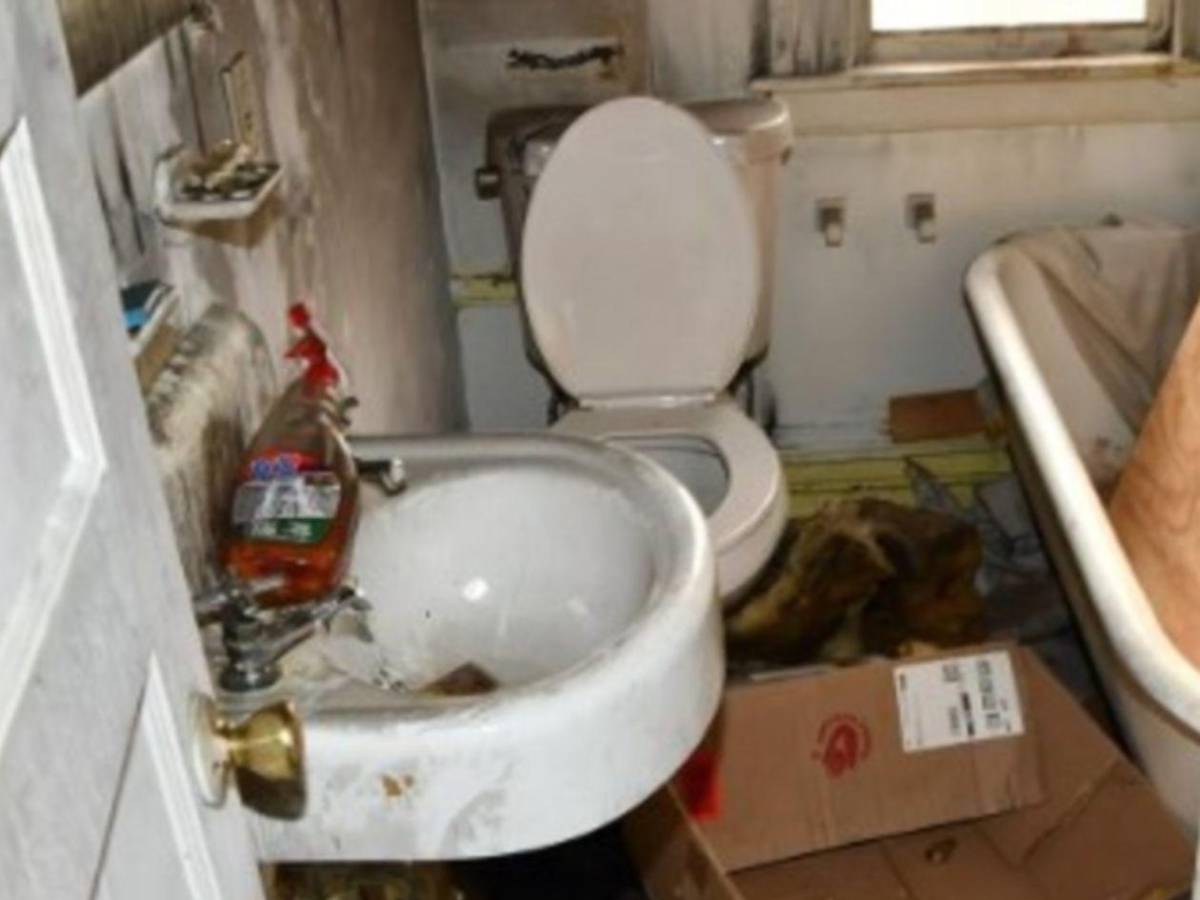 Madrastra encerró a su hijastro por 20 años y salen a la luz escalofriantes fotos