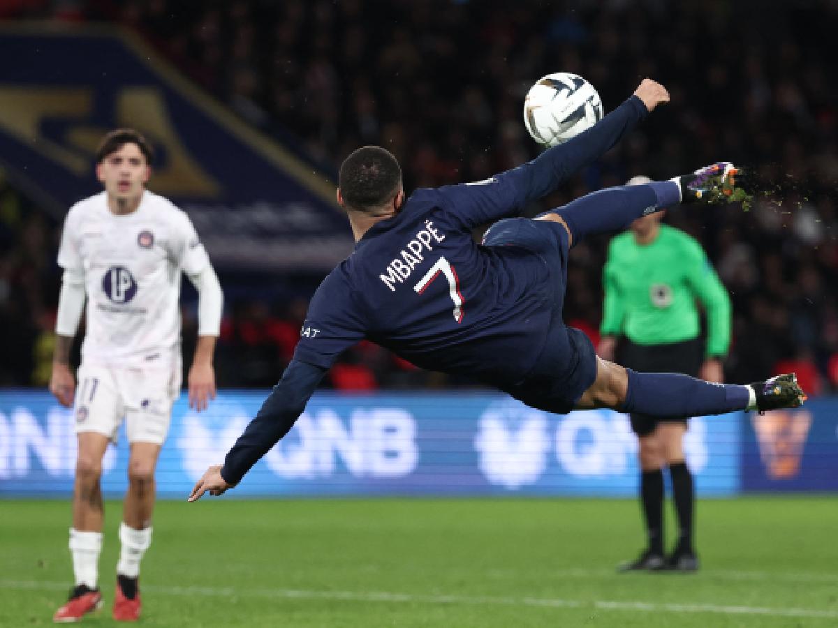 Mbappé se conviertió en el máximo goleador histórico del PSG en el Parque de los Príncipes.