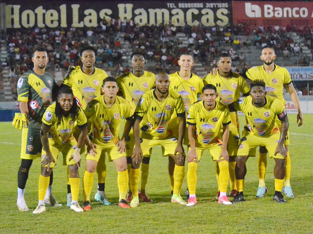 Sigue la indisciplina y Génesis está afectado previo al cierre del torneo