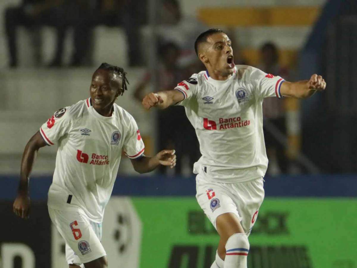 La pelea de Espinel tras eliminación de Olimpia, tristeza y provocador festejo de Cartaginés