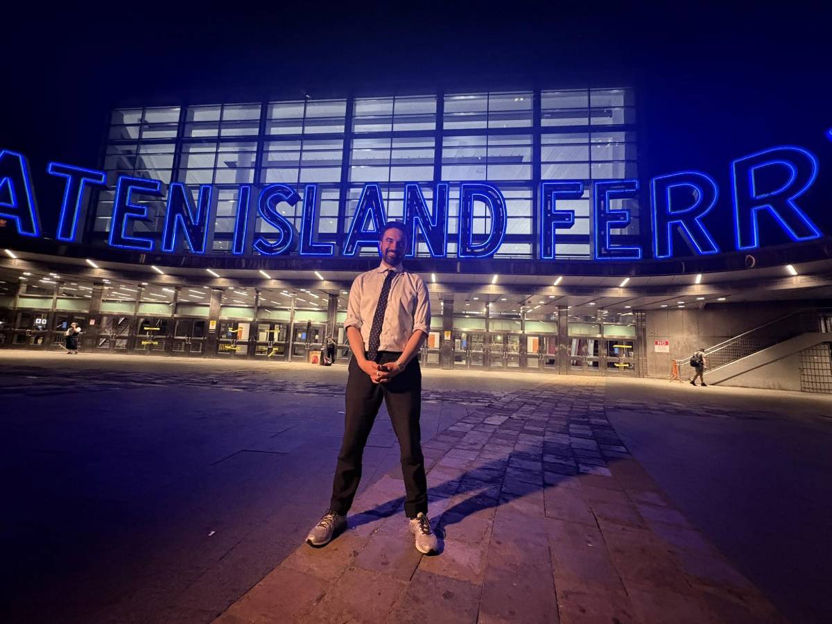 Quién es Zohran Mamdani, el joven musulmán que acaricia la Alcaldía de Nueva York