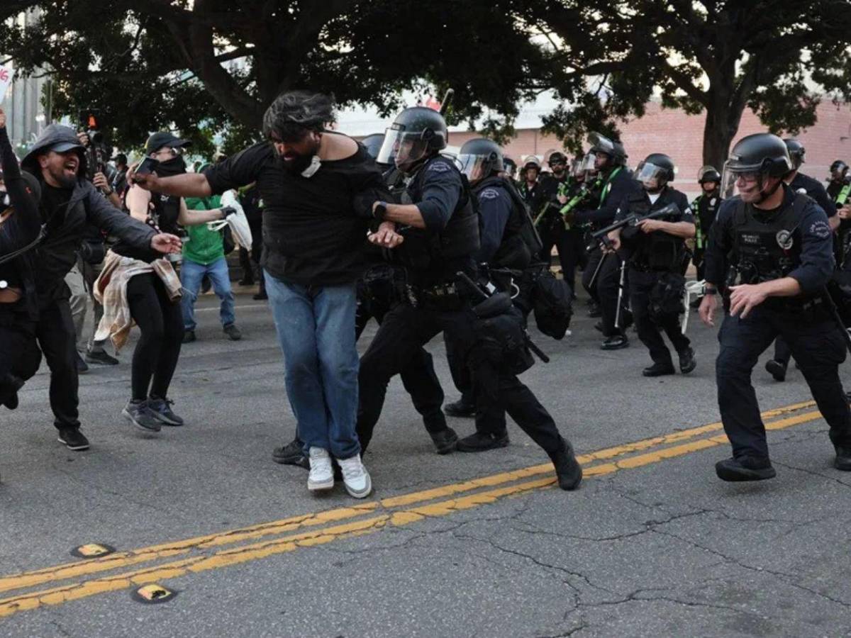 Preocupa el nuevo plan de ICE para realizar redadas masivas en EE UU