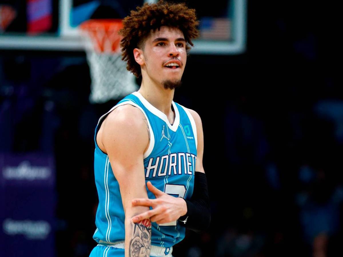 Estrellas de la NBA y actores de cine: los ex de la novia de Bellingham