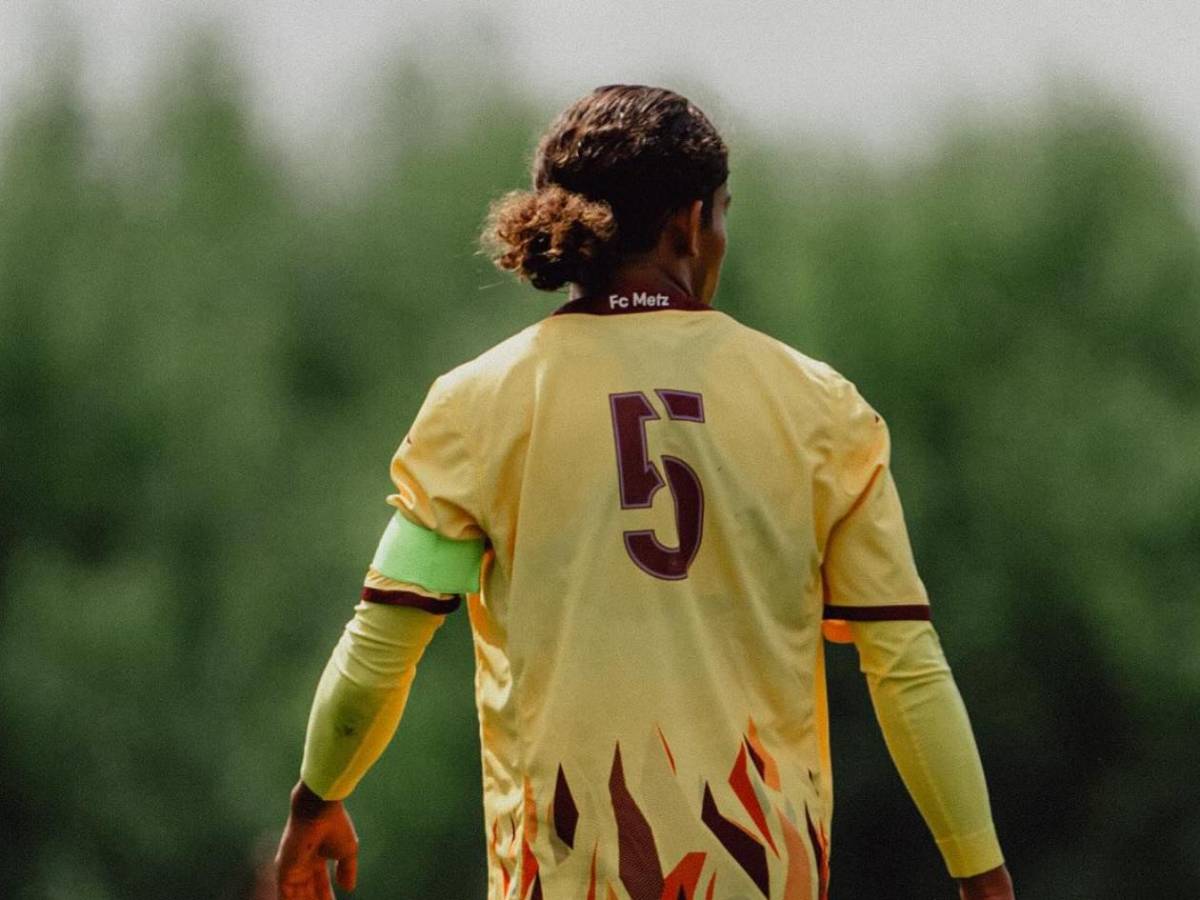 Futbolista lucha por su vida tras espeluznante incendio: Equipo lanza comunicado