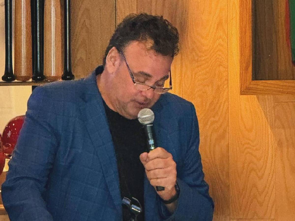 Faitelson sorprende con su adiós: “Nuevos emprendimientos me impiden continuar”