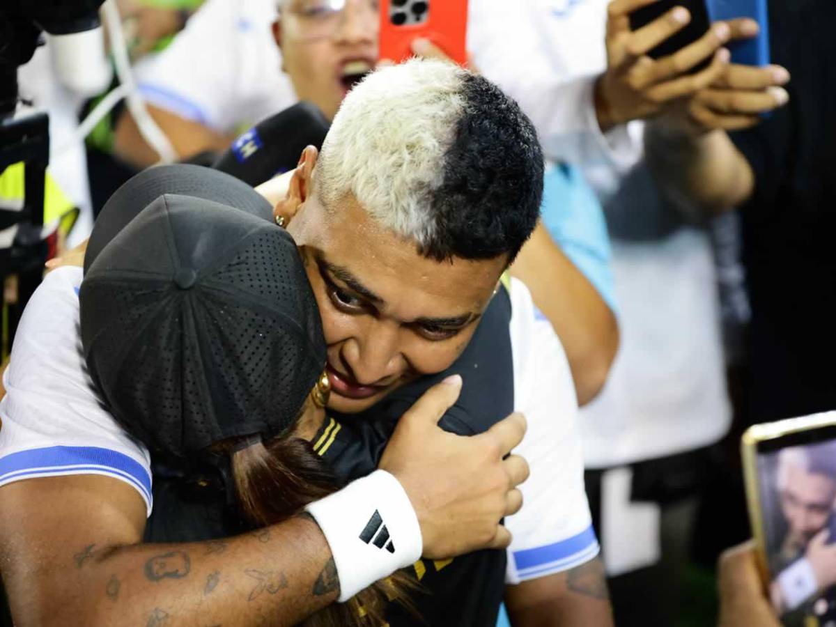 Tiktokers de Honduras festejan, Supremo conquista a Milagro, relajo y ¿quién es la chica de azul?