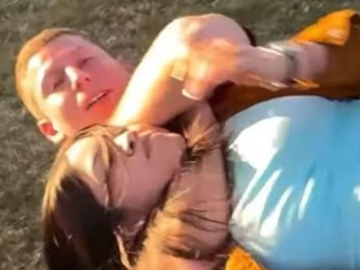 Campeona de artes marciales  feminista reta a un combate a influencer y termina noqueada