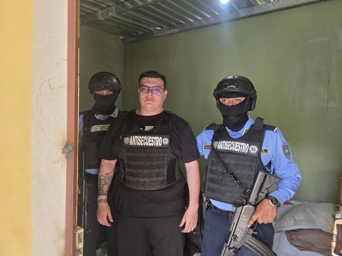 ¿Se parecen? Comparan a hondureño que se autosecuestró con Franco Escamilla