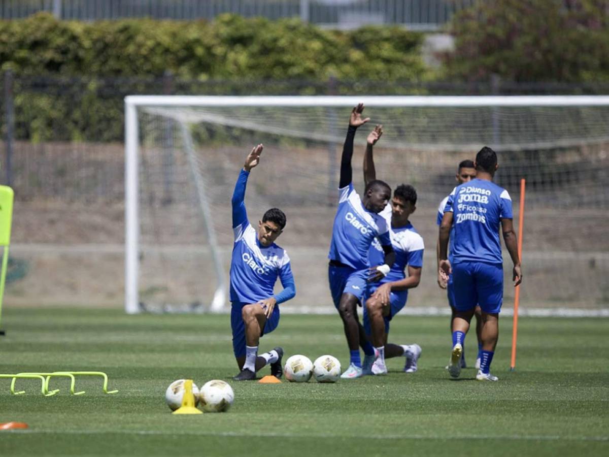 Show de Kervin Arriaga, toquecitos de Palma y qué pasó con Edrick: el entreno de Honduras