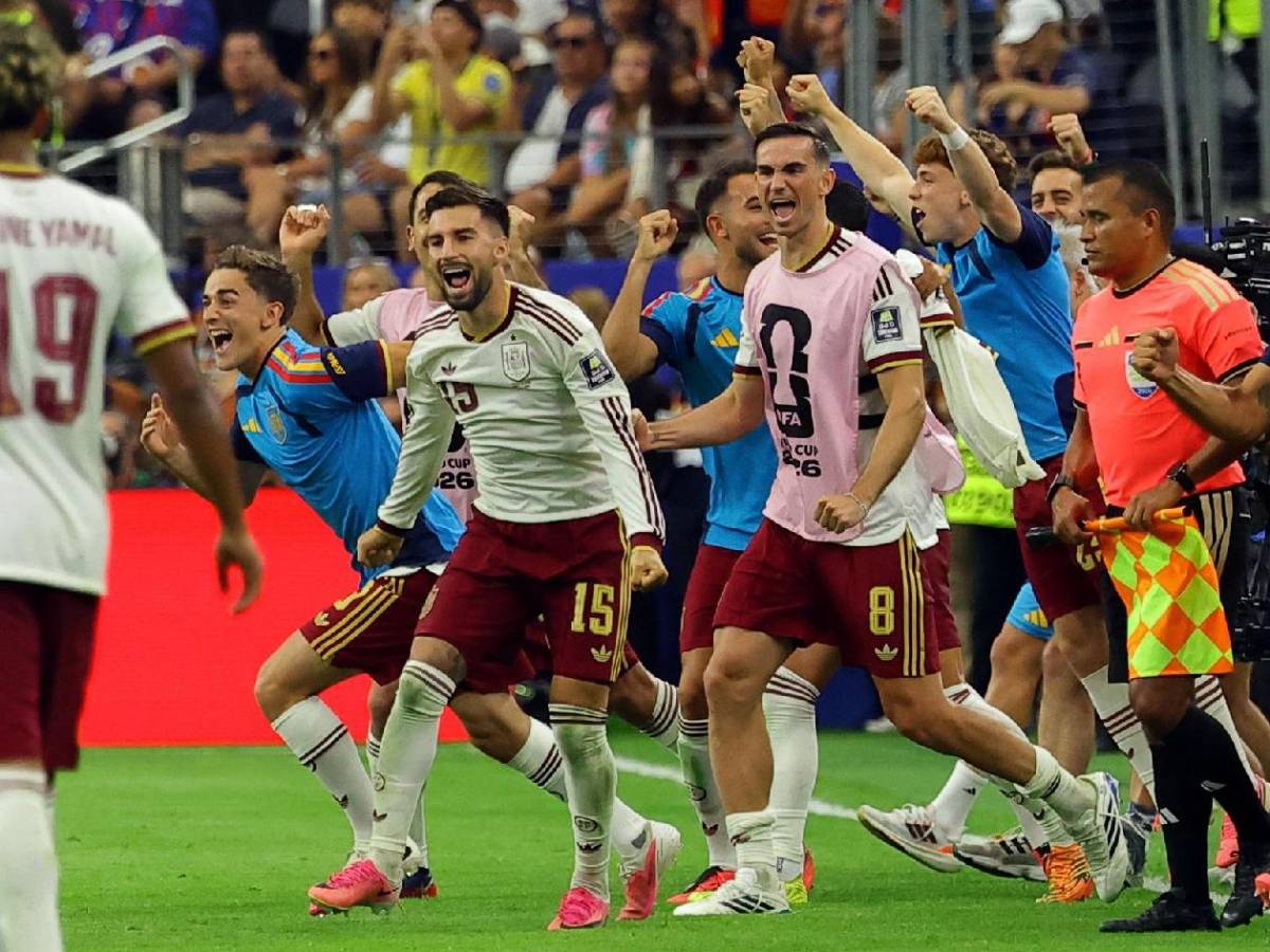 Francia destrozada, España festeja, polémicas de Barton y frustración de Mbappé