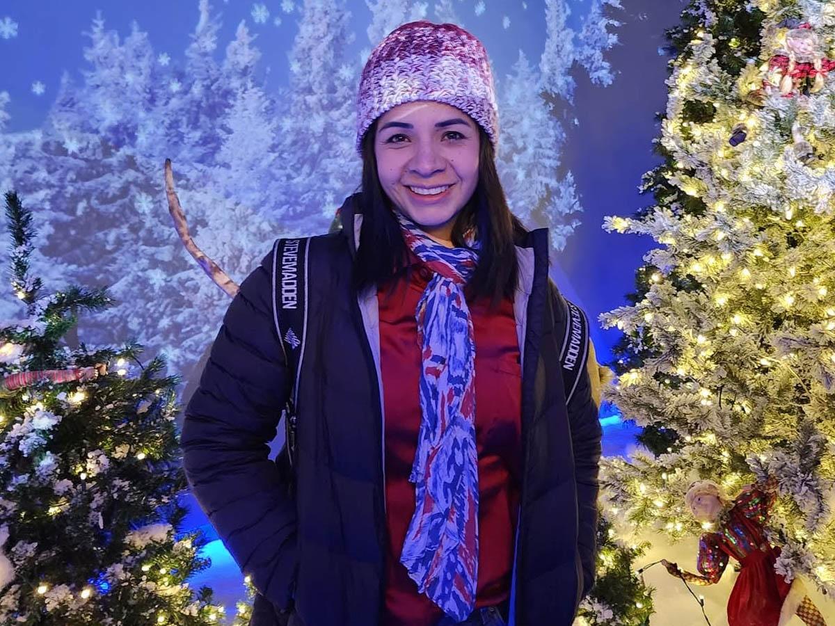 Asesinan a balazos a maestra del Isenco cuando iba con sus hijos
