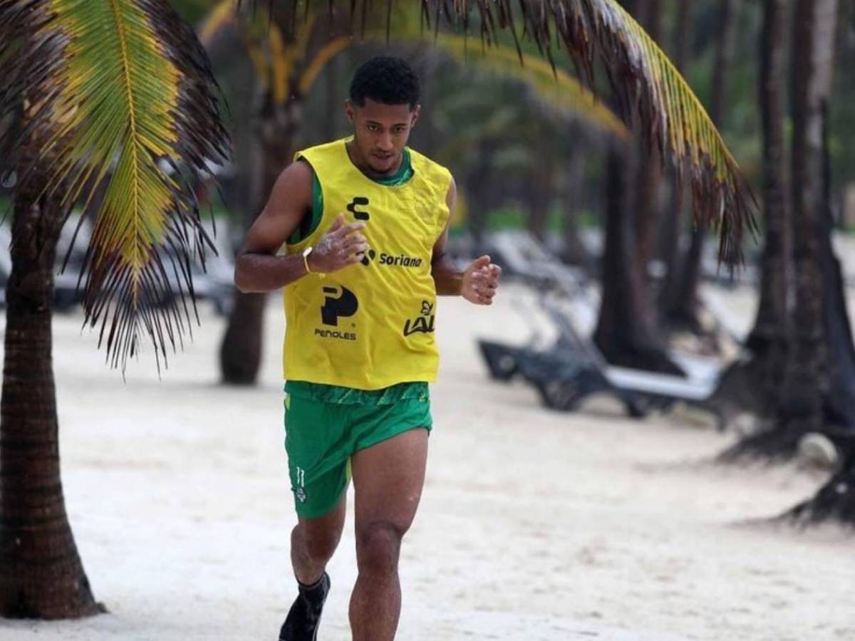 Reina de belleza convierte en padre a famoso futbolista hondureño